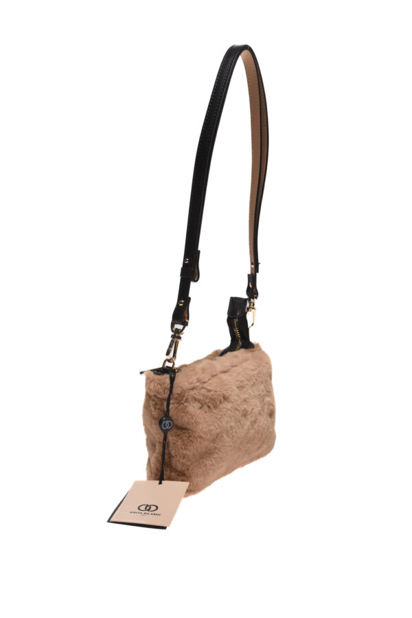 borsa Anita Bilardi donna sakura ecofur pelliccia sint.  nero  camel e bianco - immagine 6